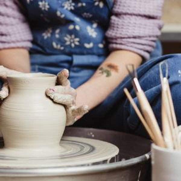 Couple Pottery Wheel Class