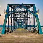 Walnut Street Bridge
