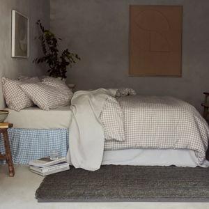 Piglet in Bed Linen Blend Duvet Cover
