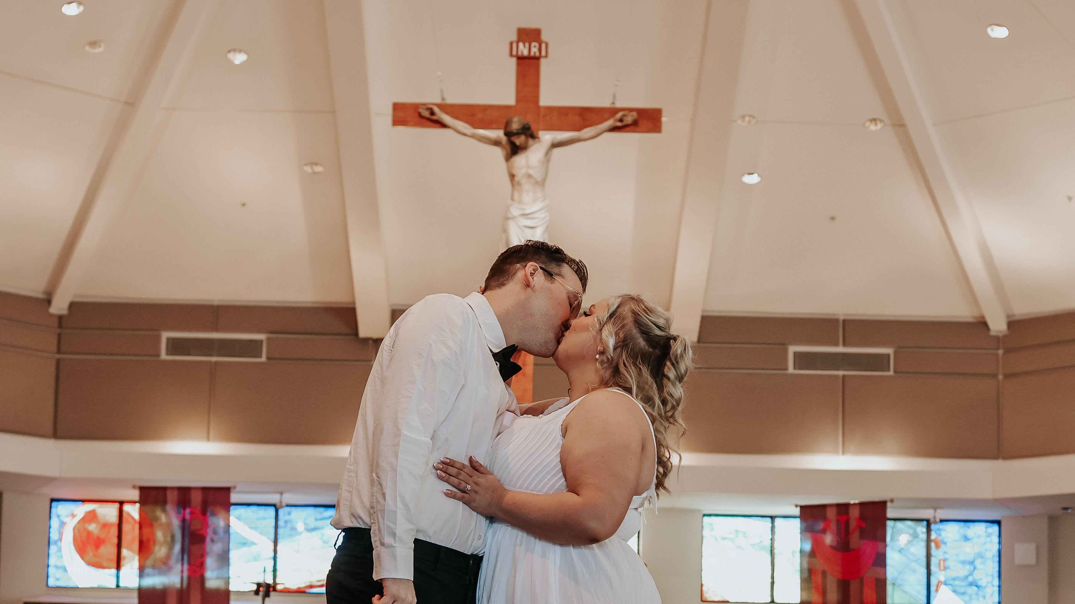The Wedding Website of Emma Moutaw and Garrett Riddle