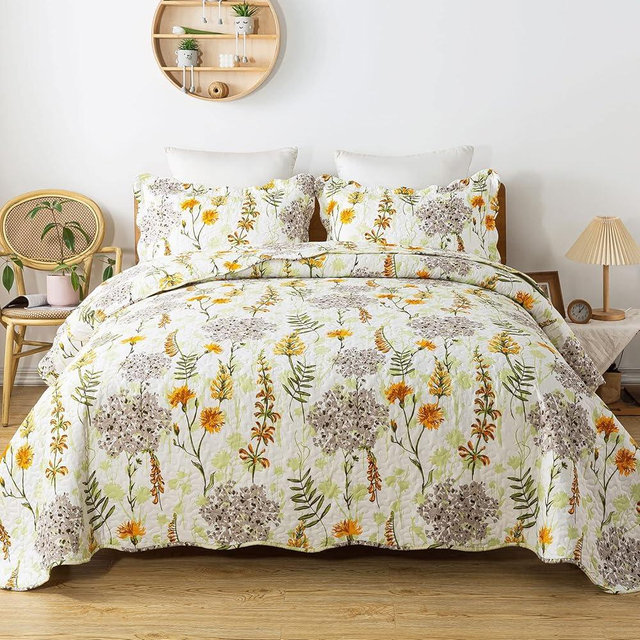 Travan 3-Piece Quilt Set Quilted Bedspread Lightweight Reversible Coverlet Set Floral Printed Oversized Quilted Bedding Set with Shams for All Season, Yellow Flower, King Size