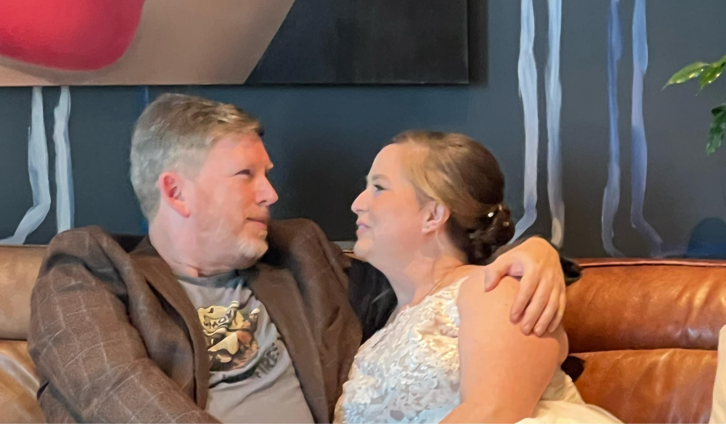 The Wedding Website of Angela Redinger and Chad Hovis