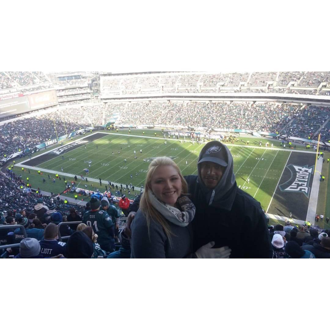 Our first (hopefully of many) EAGLES game!!!
