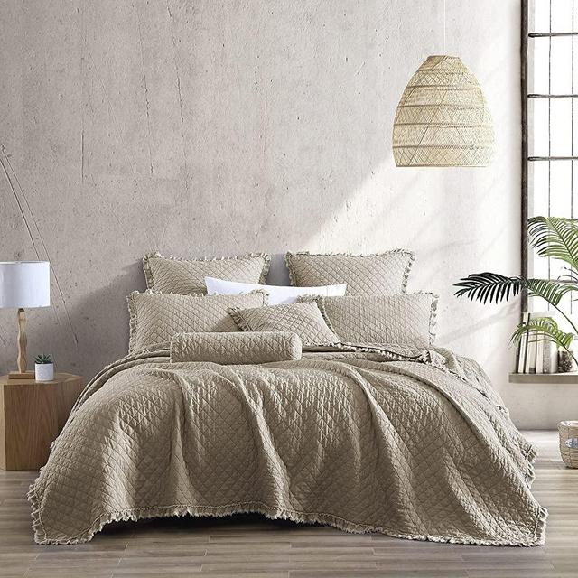 Brielle Home Ravi Stone Washed Solid Diamond Stitched Quilt Set, Full/Queen, Linen