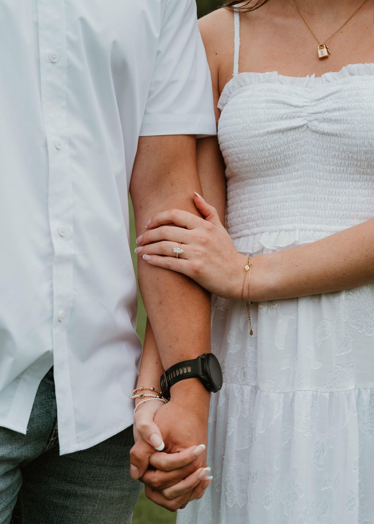The Wedding Website of Isabelle Arnold and Cole Baleczak