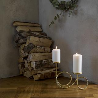 Loop Candle Holder