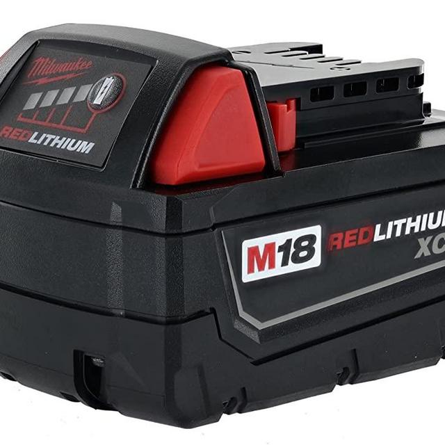 Milwaukee 48-11-1828 Genuine OEM M18 3 Amp Hour 18V Lithium Ion XC Extended Capacity Battery with Redlink Intelligence and Extreme Weather Performance
