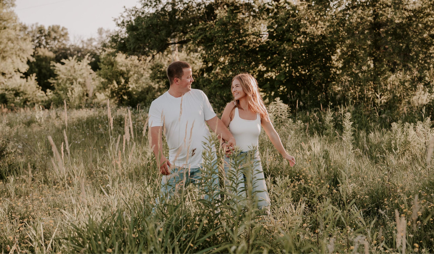 The Wedding Website of Makayla Bloch and Andrew Mooney