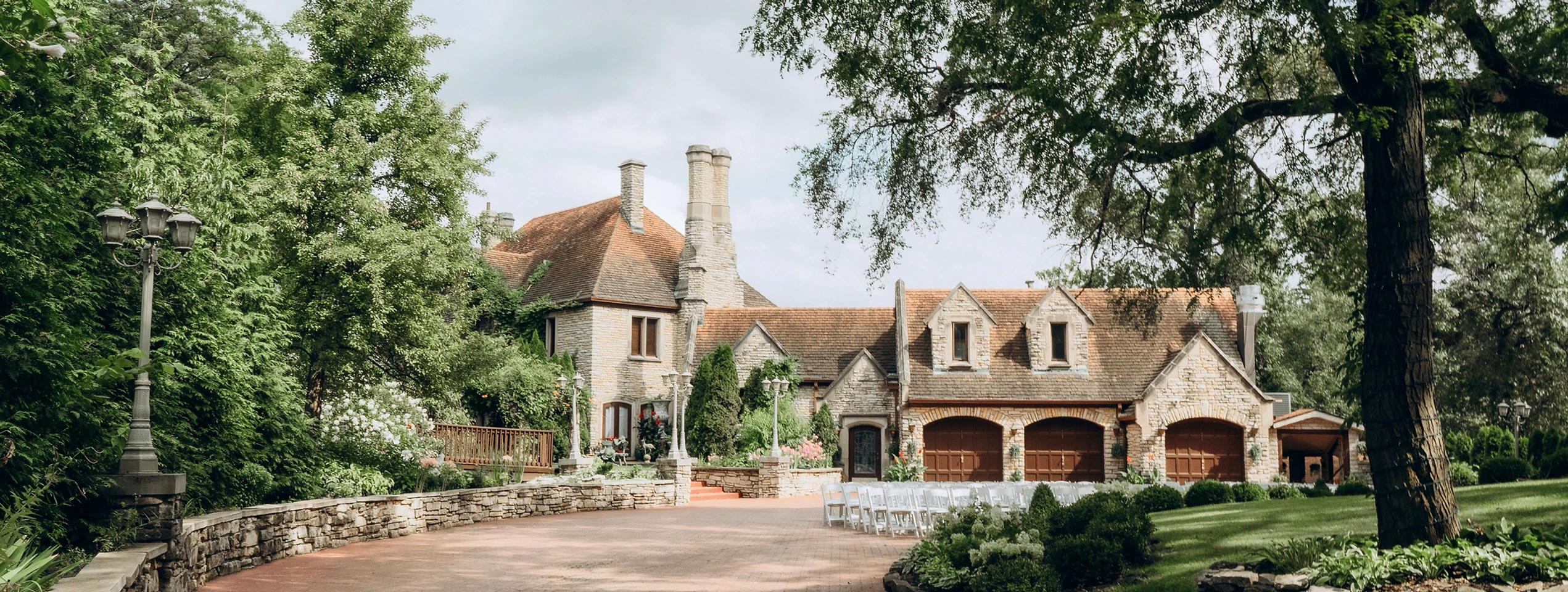 The Wedding Website of Ravid Chi and Lillian Park