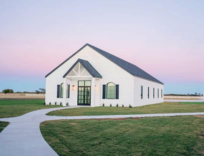 The Wedding Website of Kaylee Jordan and Toti Moeakiola