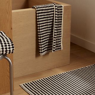 Organic Mosaic Tub Mat