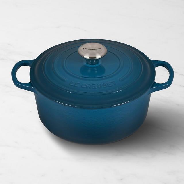 Le Creuset Signature Enameled Cast Iron Round Dutch Oven, 4 1/2-Qt., Teal