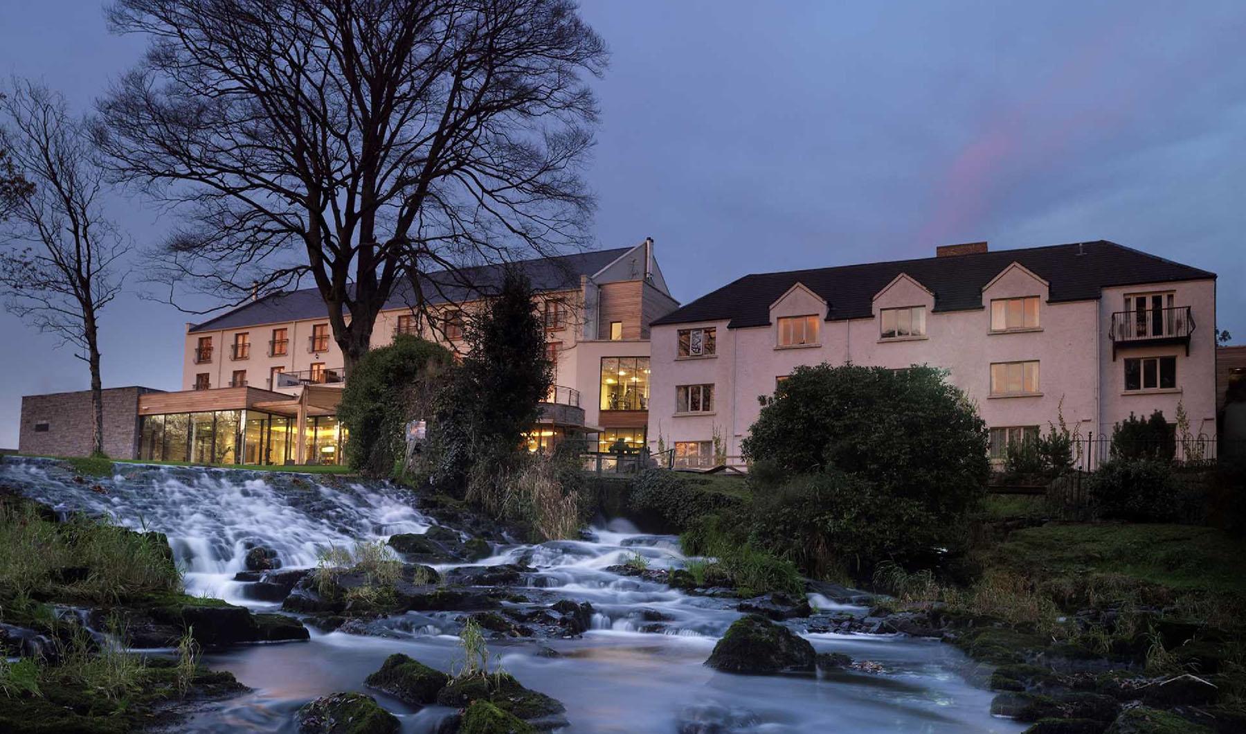 The Wedding Website of Ellie Wood and Mike Davies