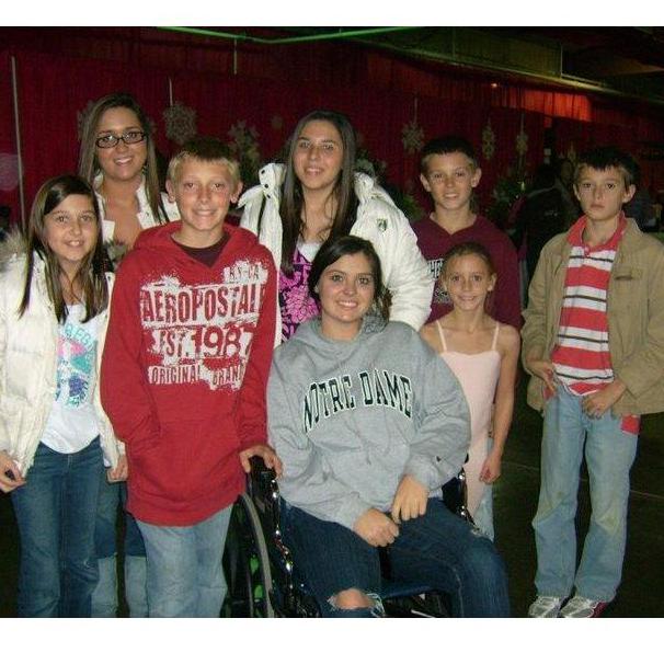 Festival of Trees 2010
Payton, Kaitlin, Aidan, Logan, Olivia, Noah, Eva & Bret