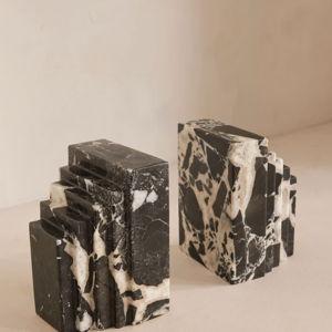 Lola bookends, Black Bulgari