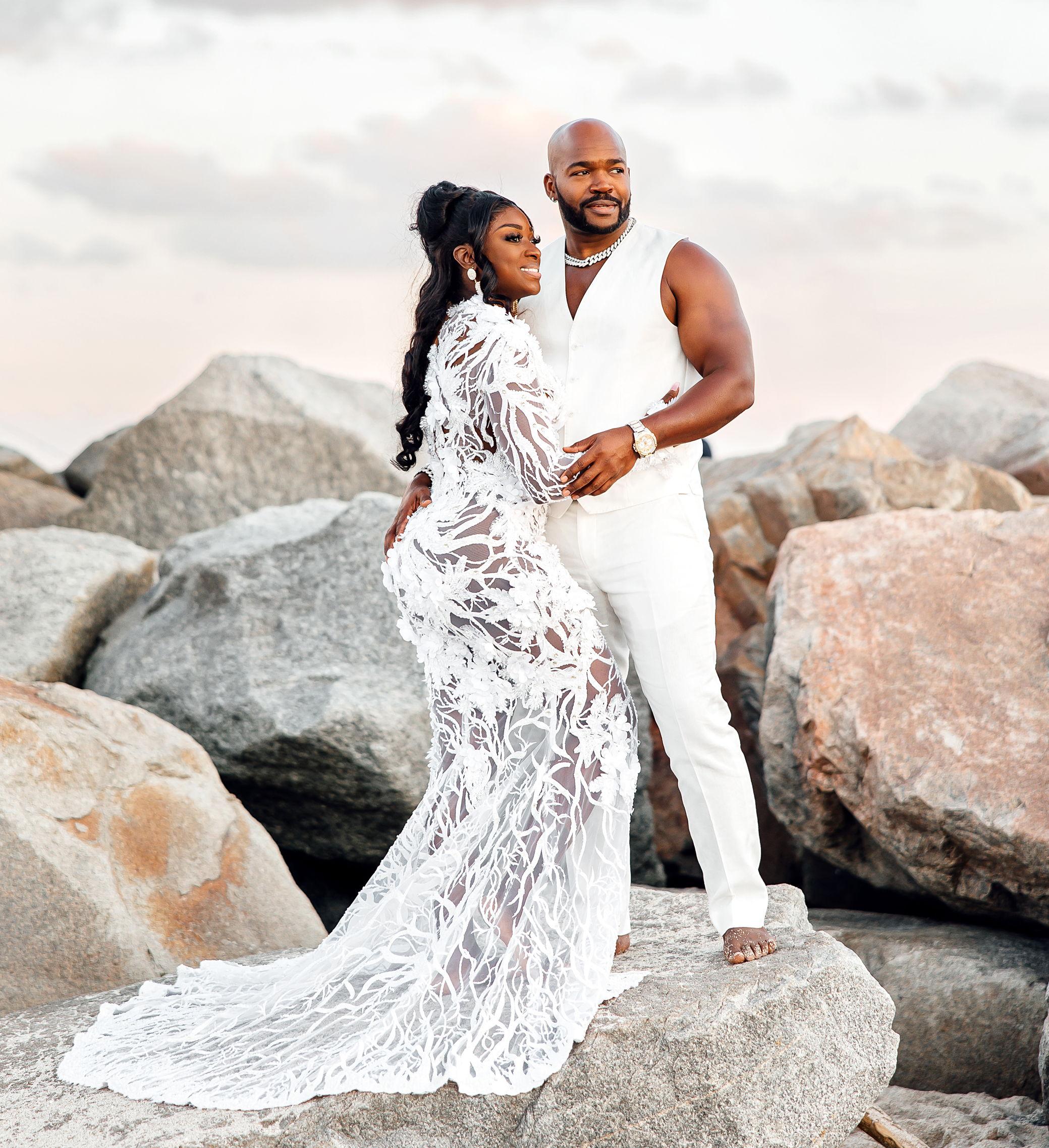 The Wedding Website of Lesley Cash and Bryant Adams