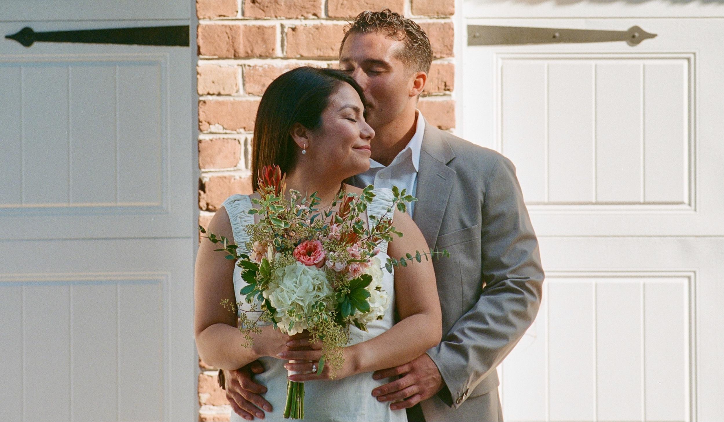 The Wedding Website of Hector Hernandez and Erica Landaverde
