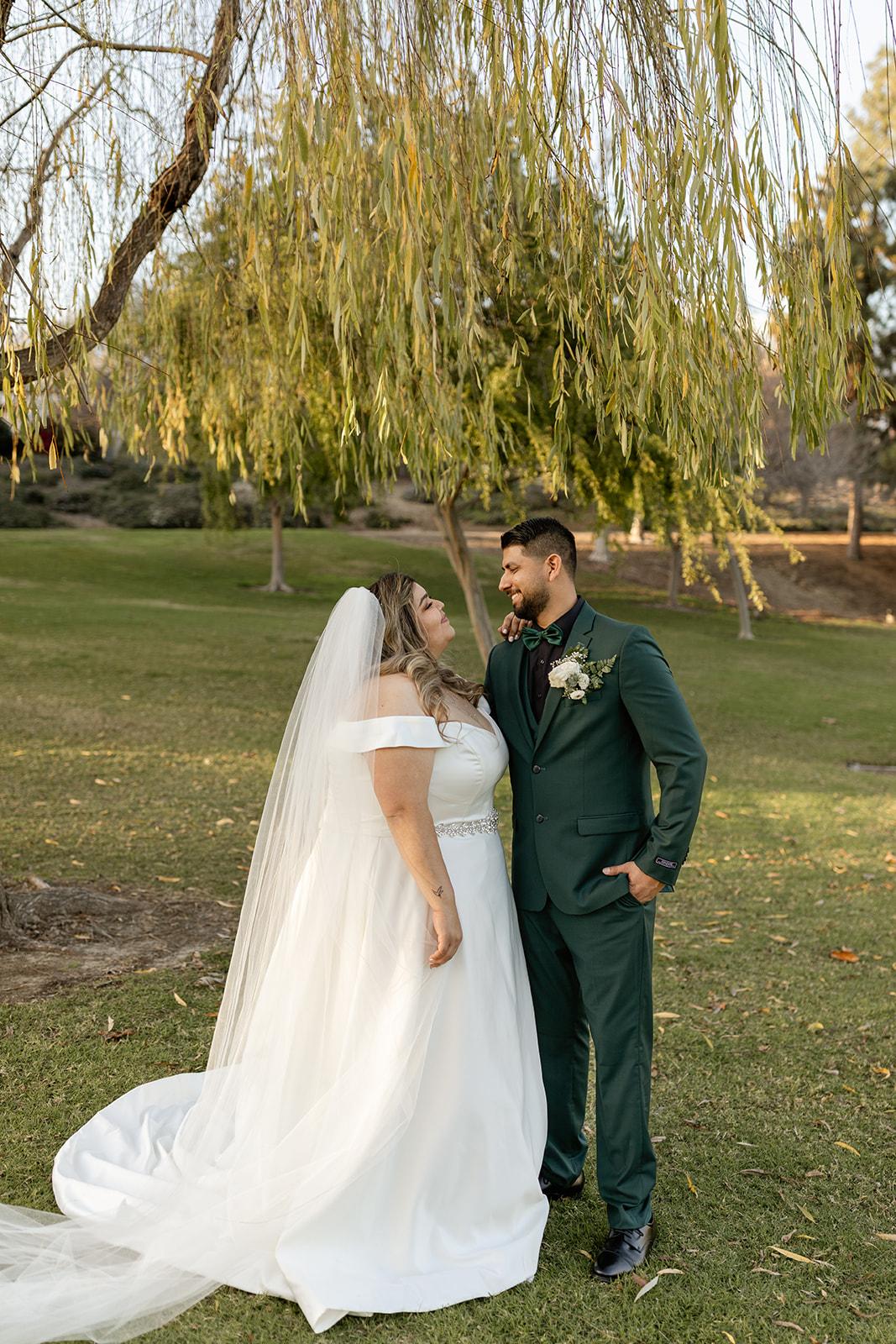 The Wedding Website of Wendy Godoy and Giovanni Godoy