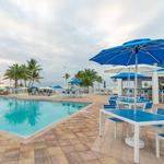 Islander Resort - Tides Beach Side Bar