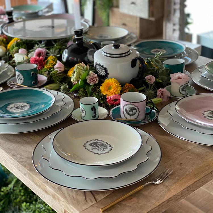 Vista Alegre, Christian Lacroix - Herbariae Charger Plate | Zola