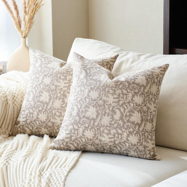 FIOUOVO Floral Throw Pillow Covers 18x18 Farmhouse Block Print Pillow Covers Decorative Pillow Covers Couch Pillows for Living Room Vintage Accent Sofa Pillows Set of 2, Taupe Grey