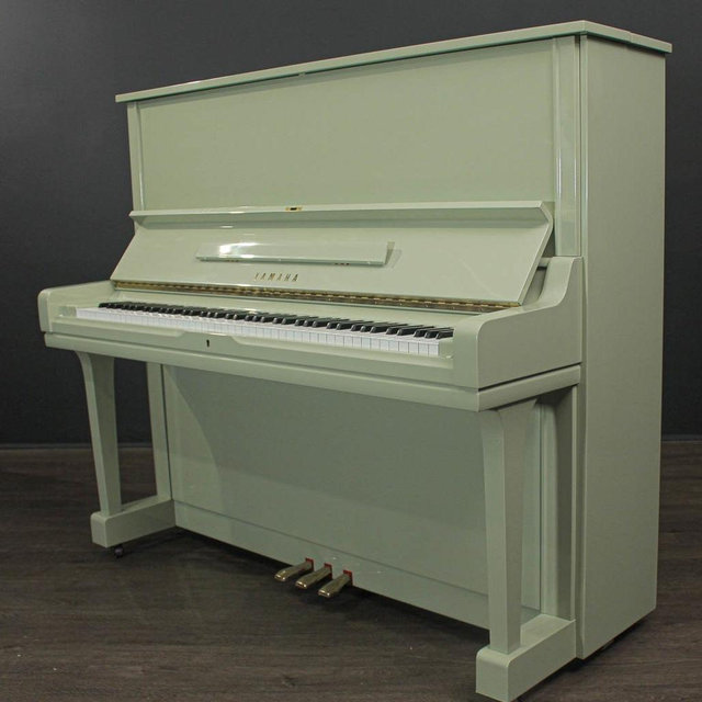 Yamaha Upright Piano