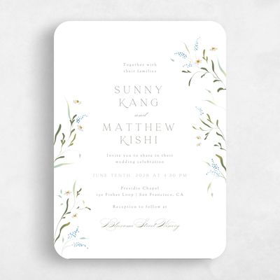 White Rounded Wedding Invitation - Pero Portrait