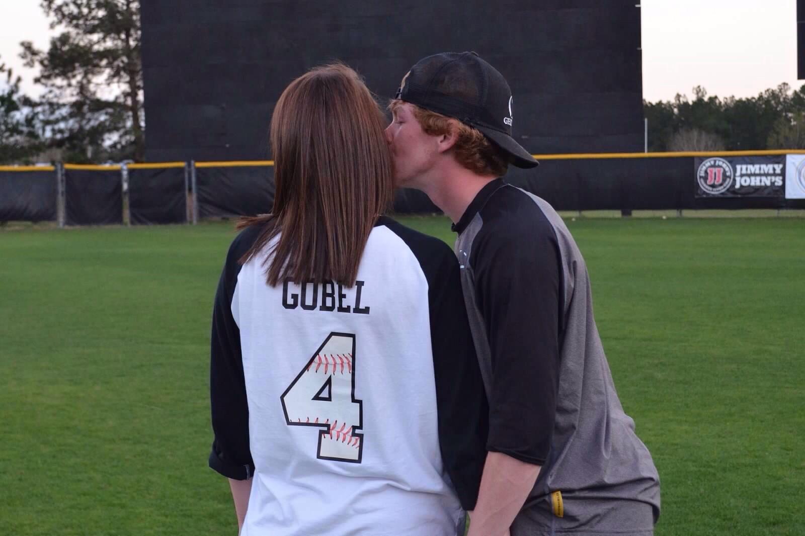 Never knew sydney was going to end up with his last name in 2016