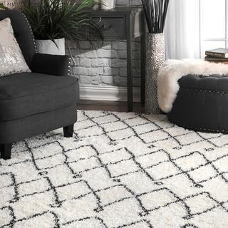 Lizzie Diamond Shag Rug