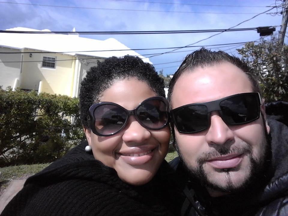 The Wedding Website of Lesley Wharton and Emanuel Maduro
