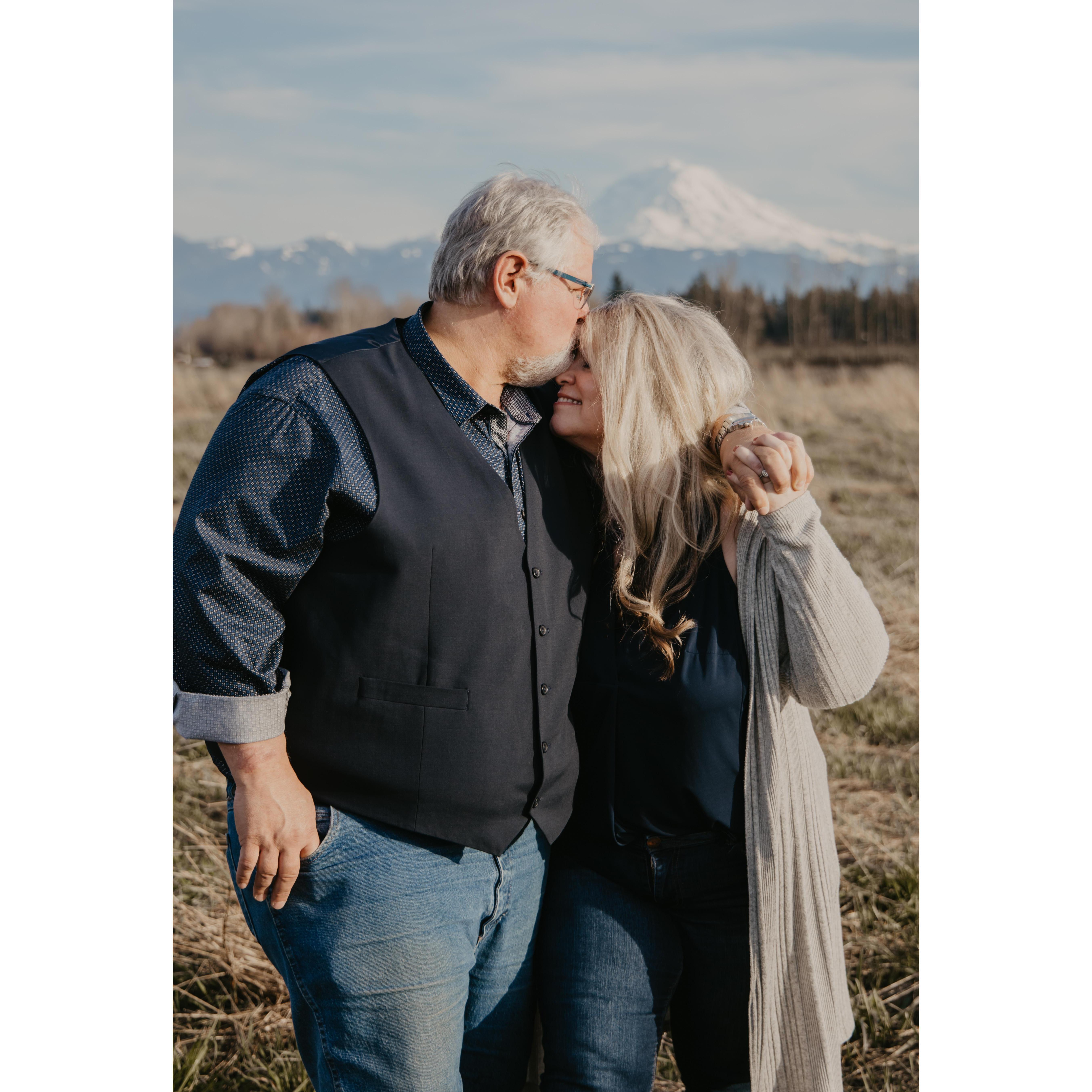 We both love the Pacific Northwest, so of course we had to include Mt. Rainier in our engagement photo shoot!