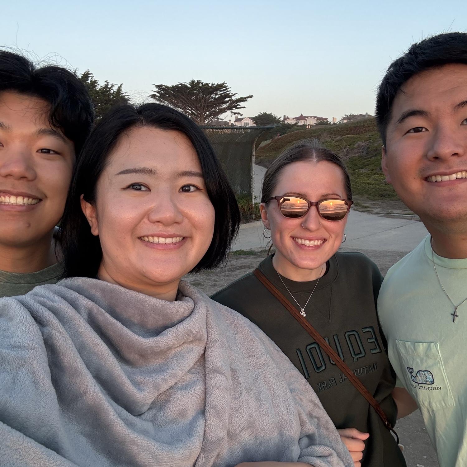 We visited Wooโs sister in Cali! :3