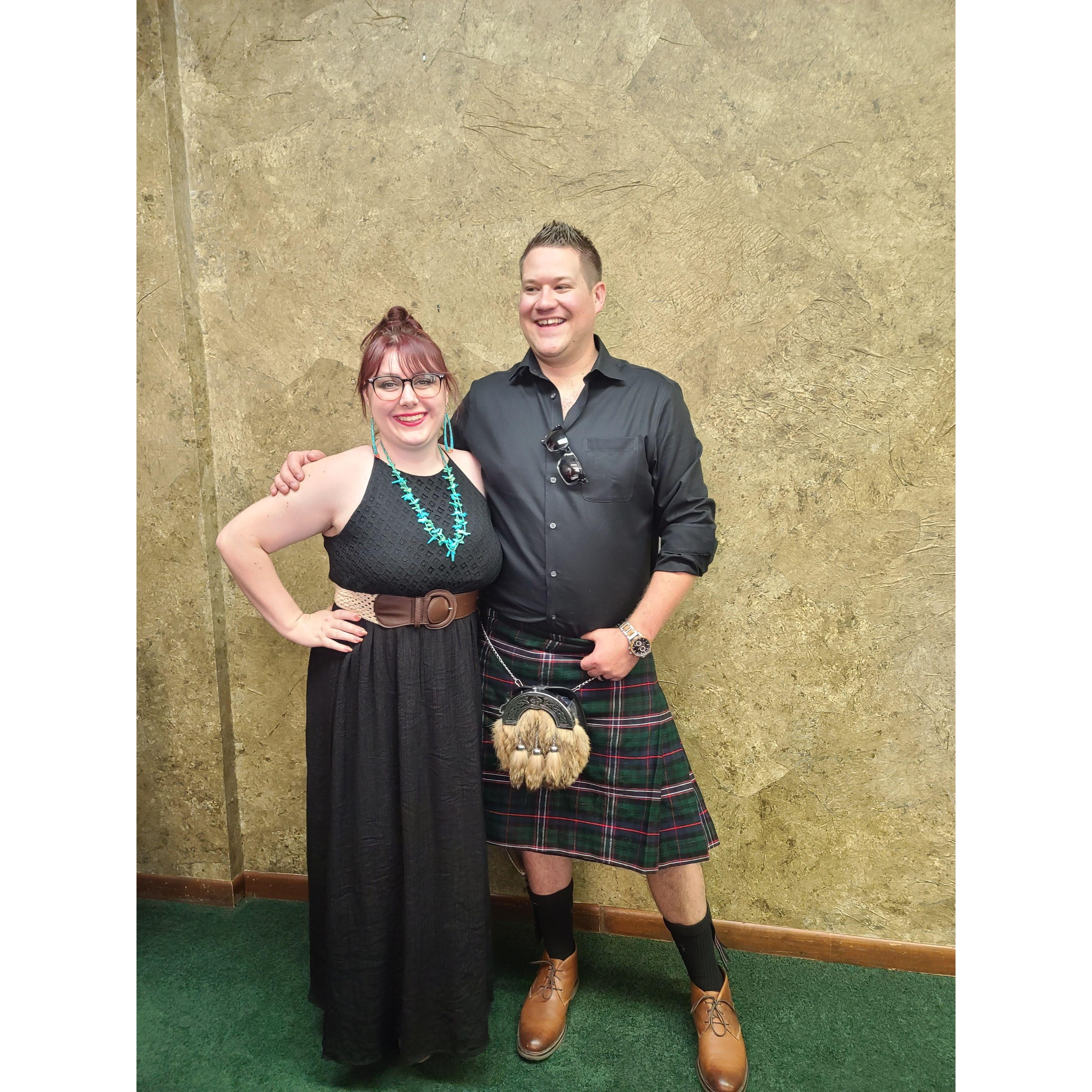 Traveled to kansas for a funeral on Xan's side of the family. We loved getting to opportunity to dress up and meet with family.