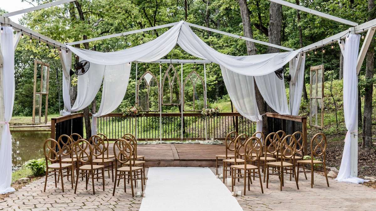 Renaissance Wine Garden Wedding Venues Zola