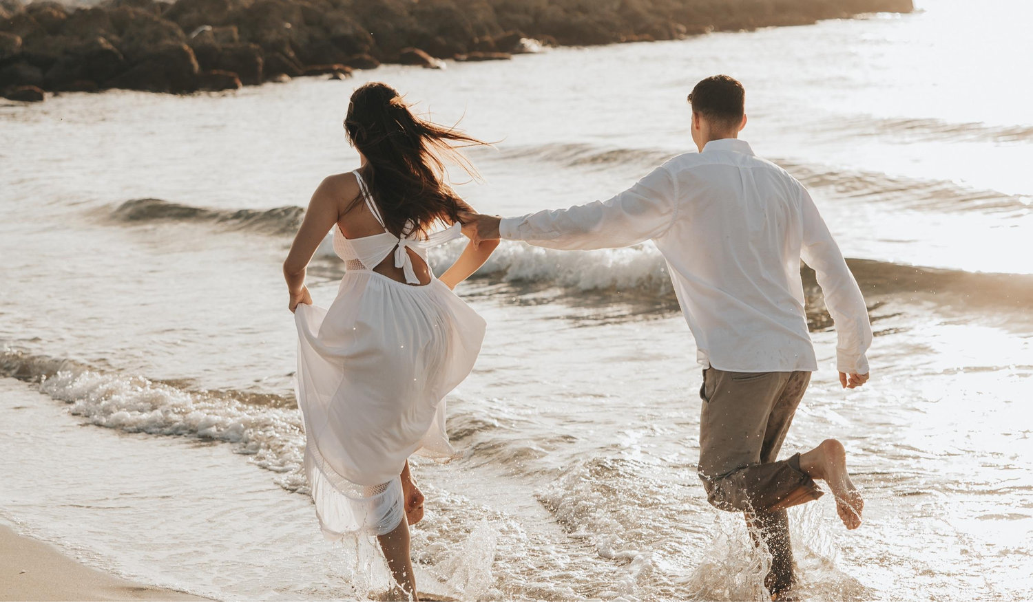The Wedding Website of Giovanna Castaldi and Gianlucca Grangeiro