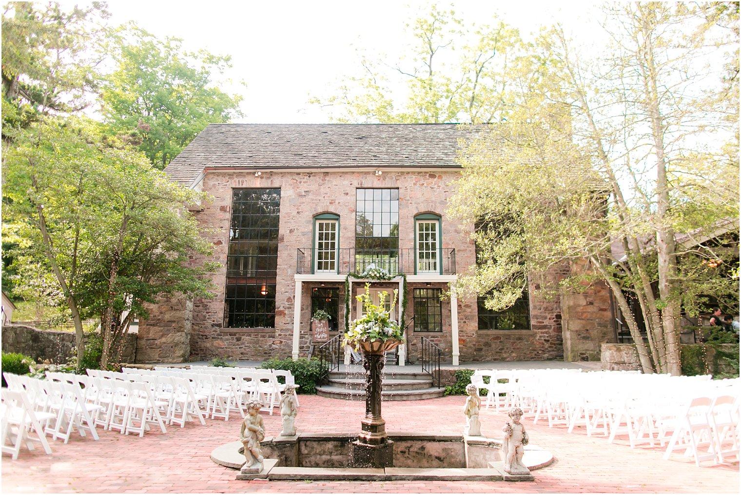 The Wedding Website of Diana Duong and Nathan Burdick