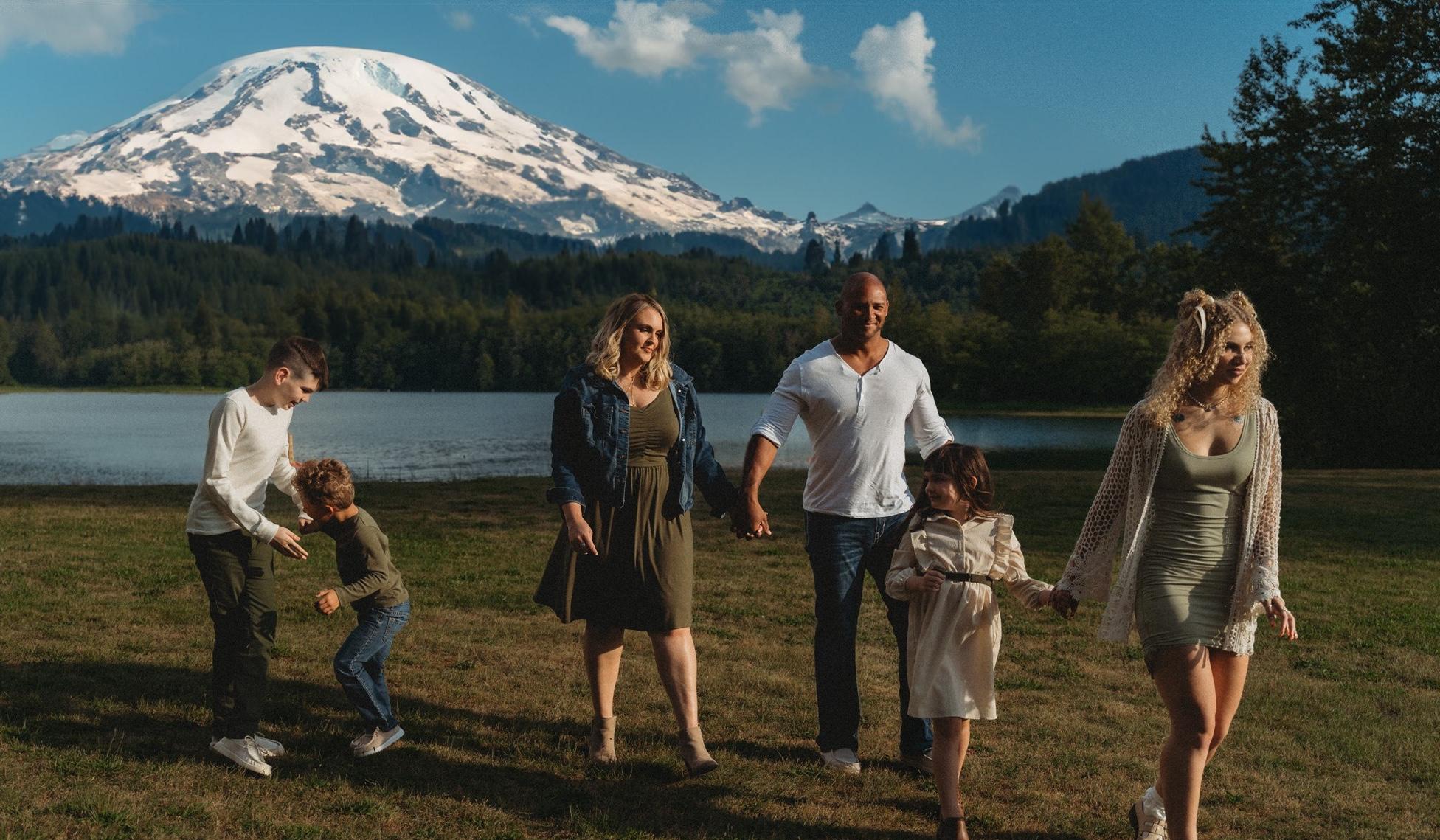The Wedding Website of Jessica Silas and Justin Silas