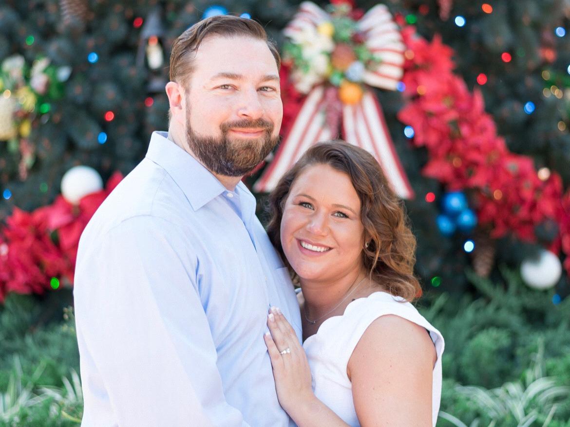 The Wedding Website of Ashlynne Haycock and Larry Lohmann