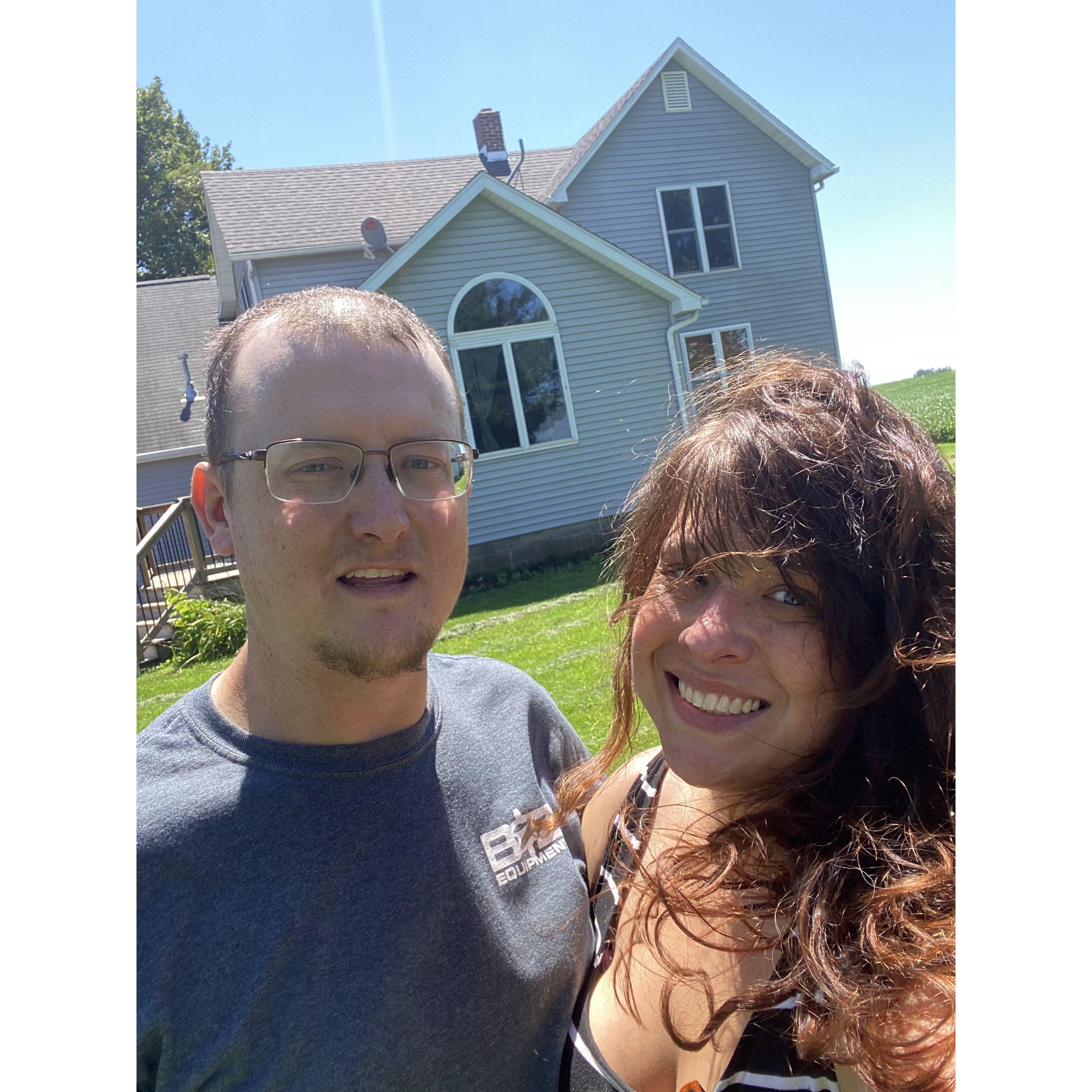 Our last pictures at our house in Lowpoint, IL.
