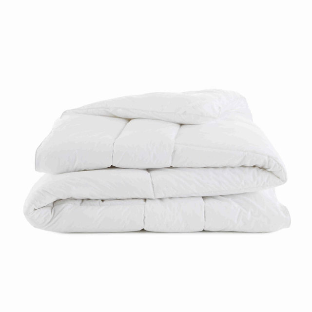 Clean Design Home White King Comforter