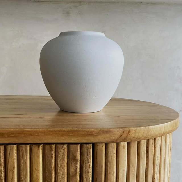 MORSHA Ceramic White Vase Home Decor, Flower Vase Modern Trendy White Vase Minimalist Utensil Holder Farmhouse Round Vintage vase Bookshelf Dining Table Coffee Table Decor, Size 7" (18cm) 1 Pack