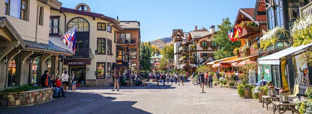 The Wedding Website of Laura Gordon and Gorman Houston