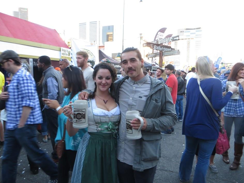 The Wedding Website of Tom Stannett and Kat Svaldi