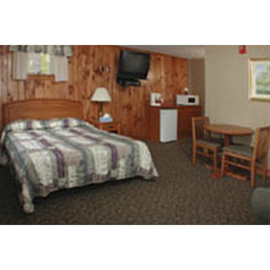 Pine Lodge