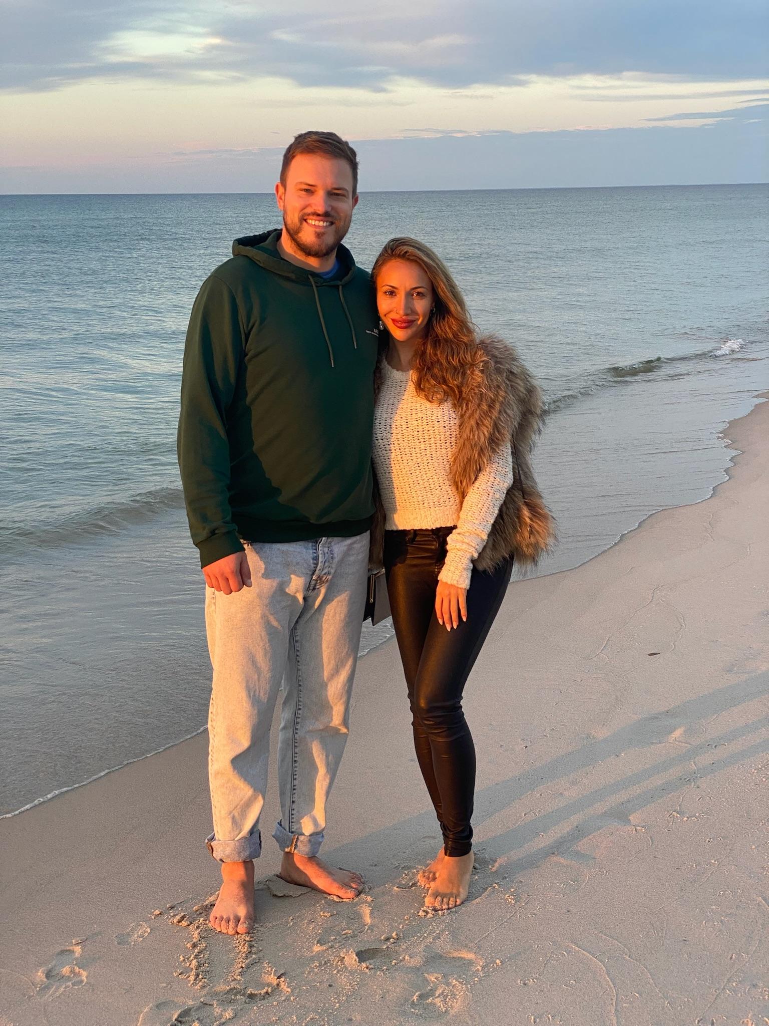 The Wedding Website of Jasmin Tadjiky and Gordie Verhovek