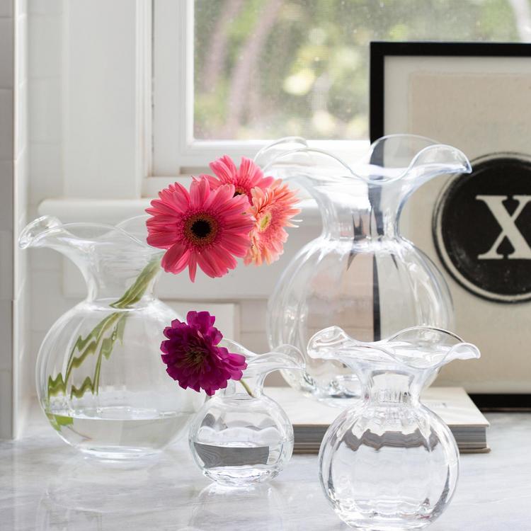VIETRI, Hibiscus Glass Fluted Vase | Zola