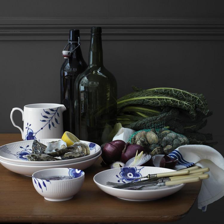   深皿 BLUE FLUTED MEGA 新品 887ad0b5-e9c8-4e9b-9e81-