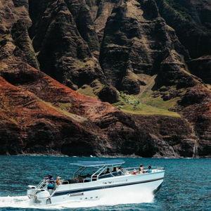 Na Pali Boat Tour