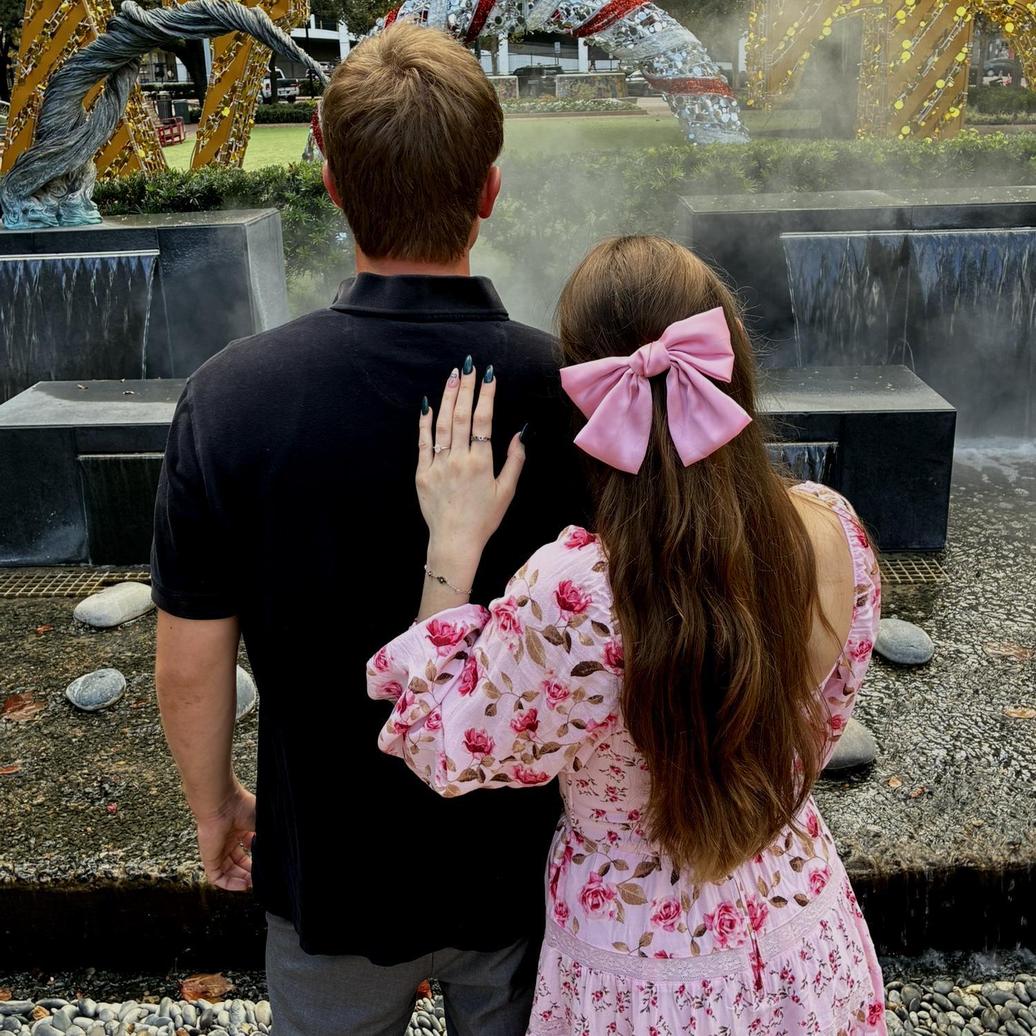 Some of our engagement pictures! 💍