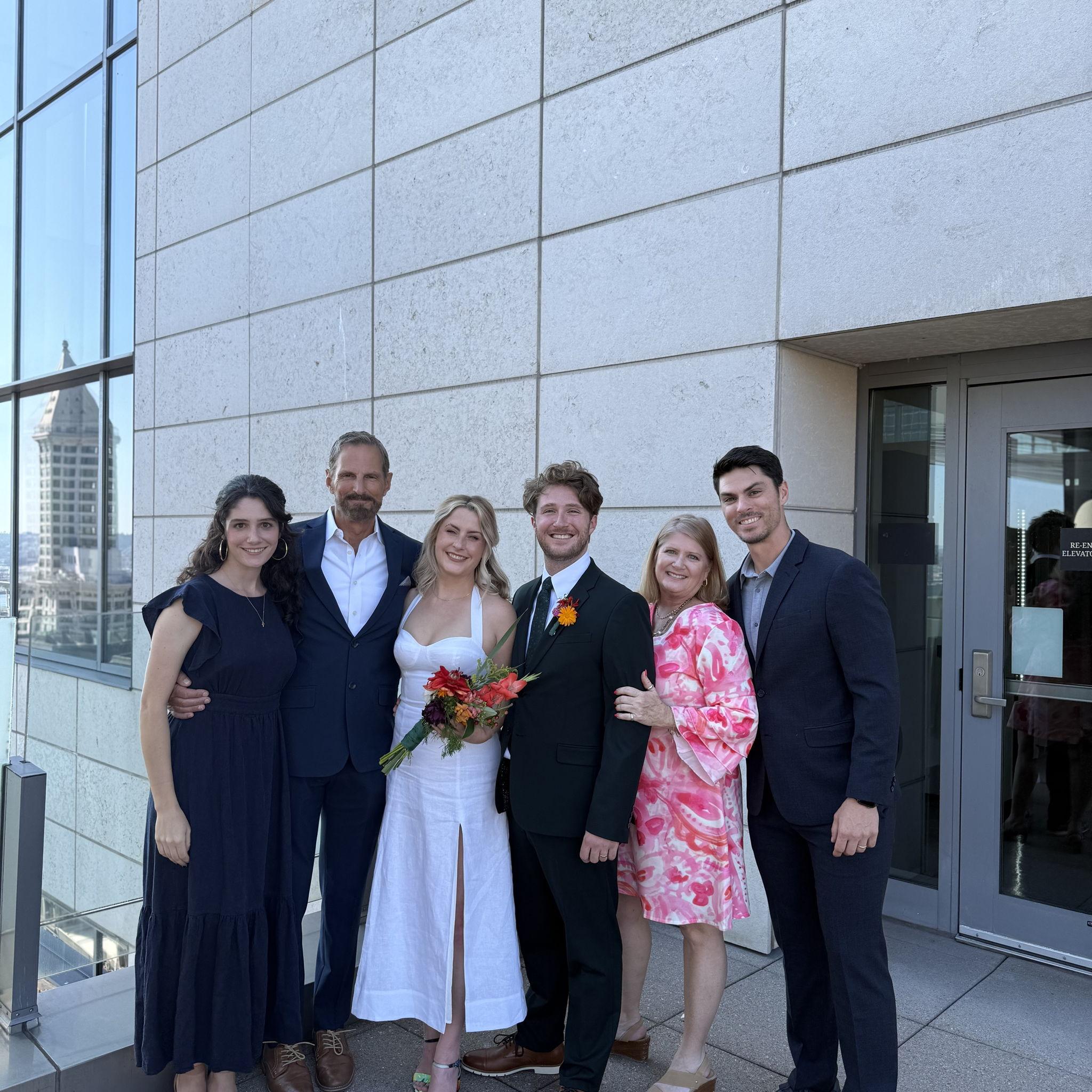 Tessa, Peter, Mandy, Conor, Lisa, and Griff (Conor's family)
